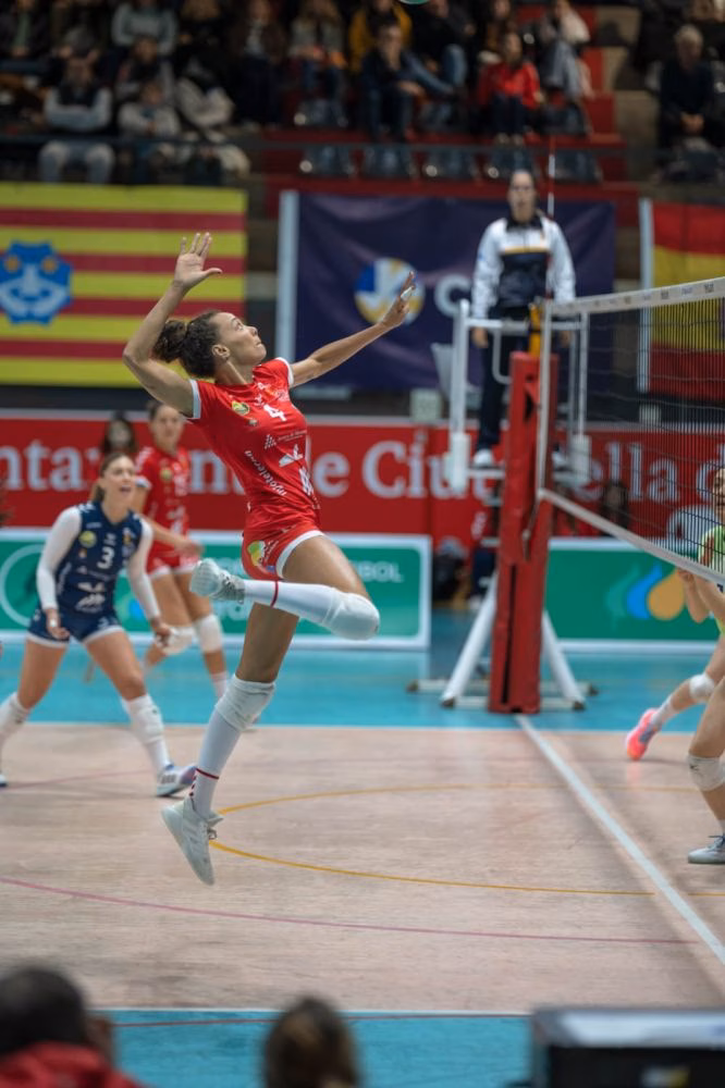 Marcella Amaral del Avarca en el equipo ideal de la Liga Iberdrola