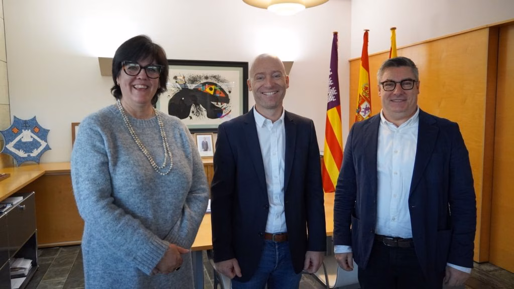 El PSOE cuestiona la incorporación de cargos políticos al gobierno del Consell de Menorca