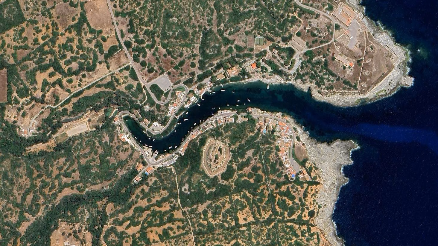 El GOB presenta alegaciones contra el proyecto de saneamiento en la cala de Sant Esteve