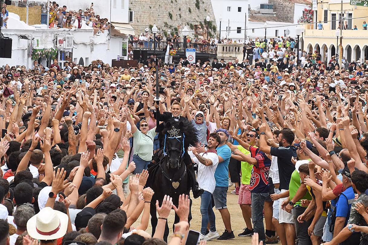 Faltan voluntarios para abrir pasillos en los Jocs des Pla de Sant Joan