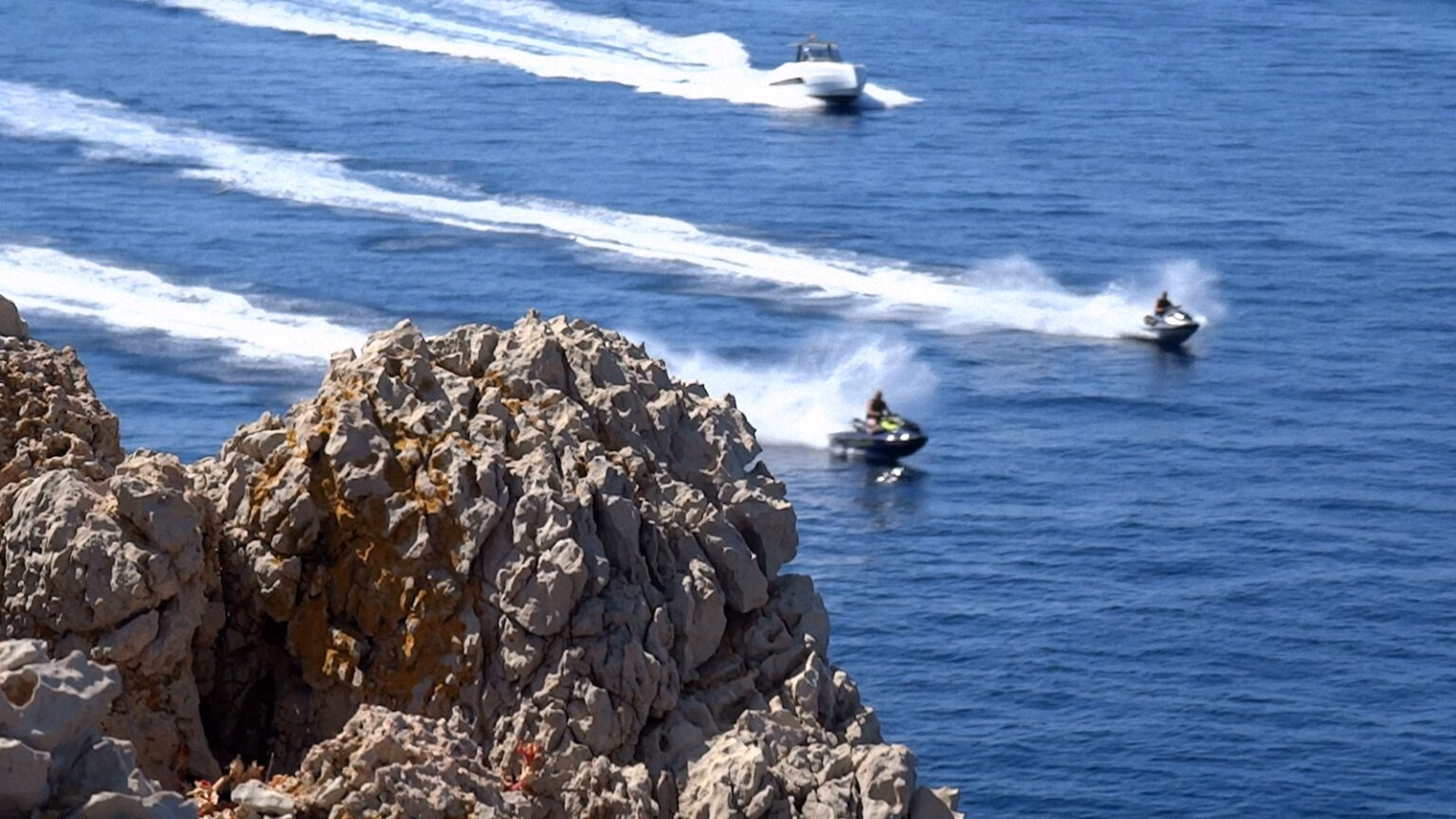 Es Migjorn Gran emite un informe desfavorable sobre el proyecto de motos de agua en Sant Tomàs