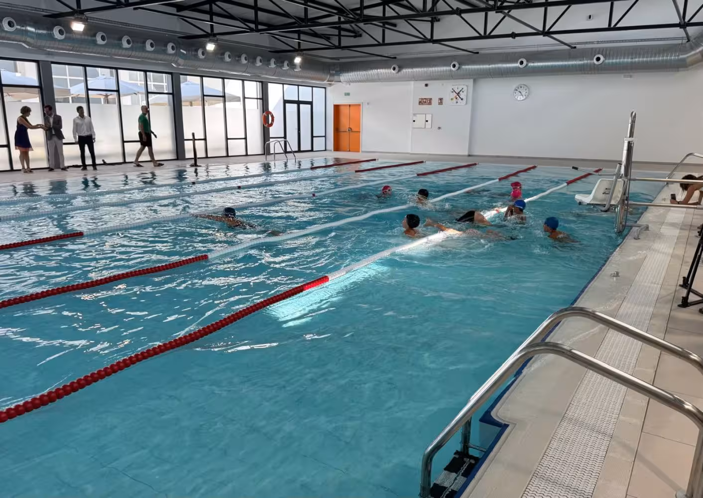 (Fotos) Maó inaugura la nueva piscina municipal
