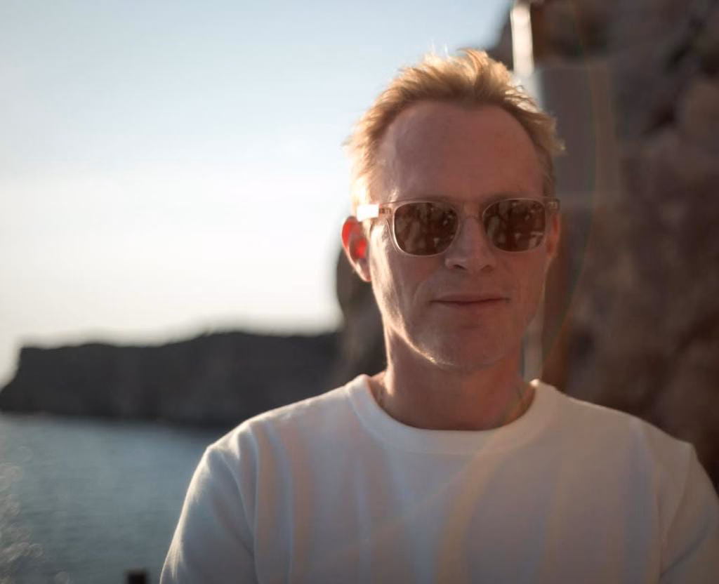 (Fotos) Los actores Paul Bettany y Jennifer Connelly disfrutan de una escapada en Menorca
