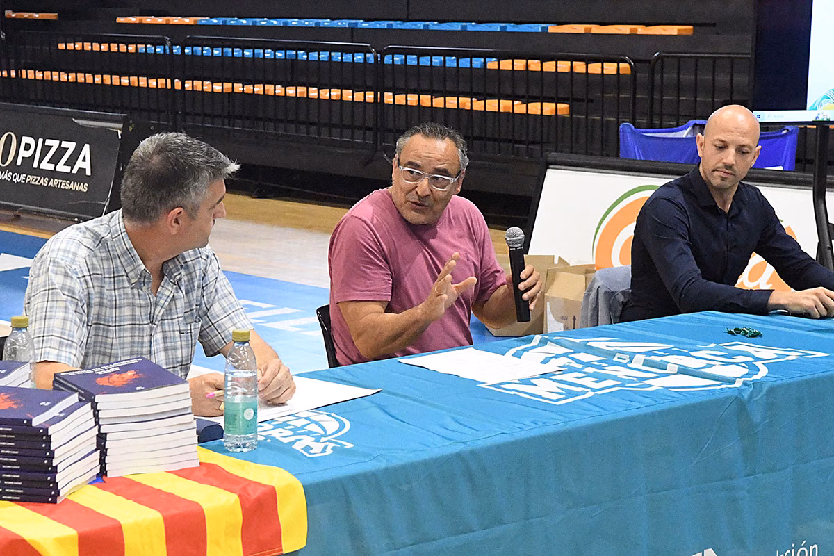 Ricard Casas pide en Bintaufa 'escuchar a su baloncesto'