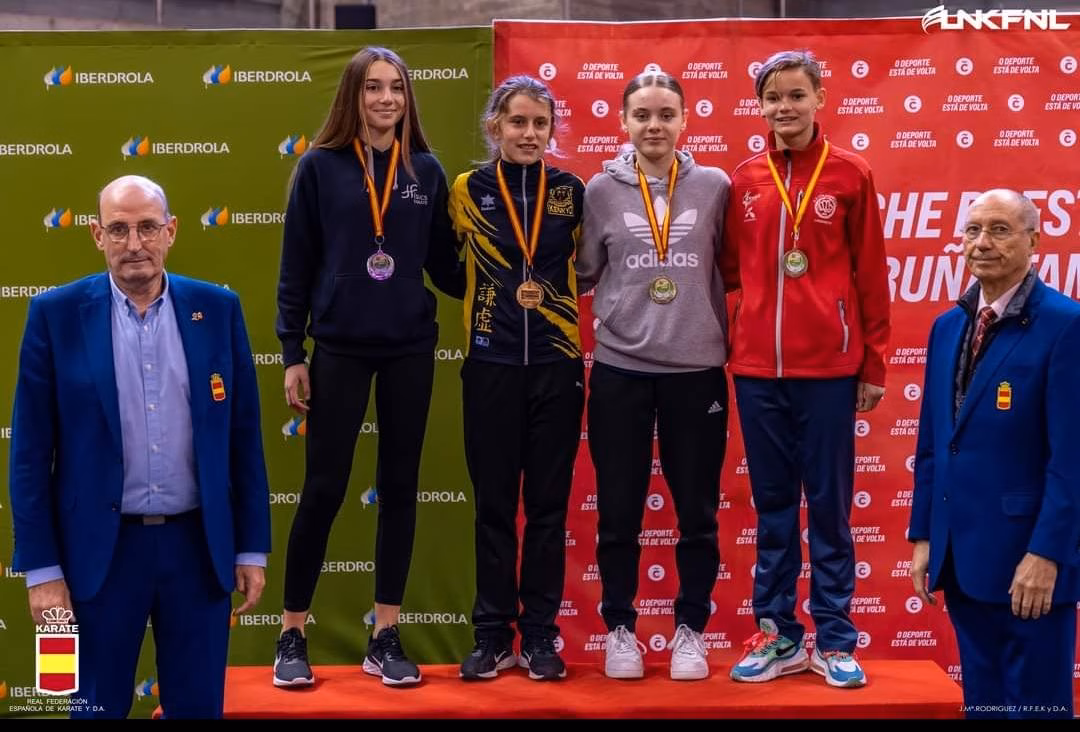 (Fotos) Físics Ciutadella se alza con cinco metales en la final de la Liga Nacional de karate
