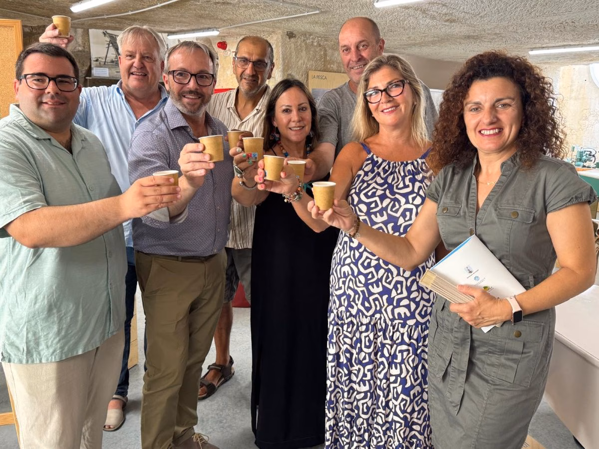 Es Castell prepara Sant Jaume con unos 80 caballos para el jaleo del día 25