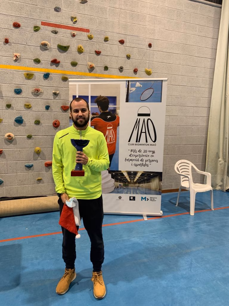 (Fotos) Carlos Riudavets, rey del bádminton en Menorca