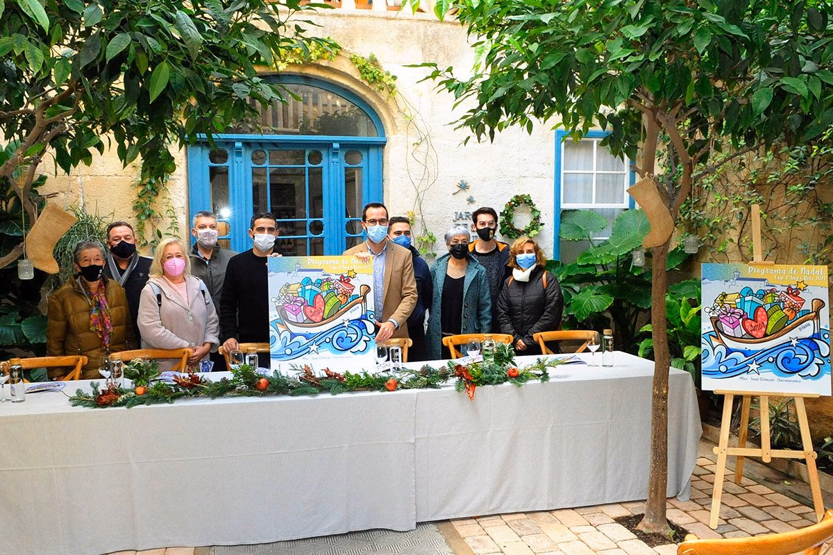 (Fotos) Maó recupera la llegada en barco de los Reyes Magos