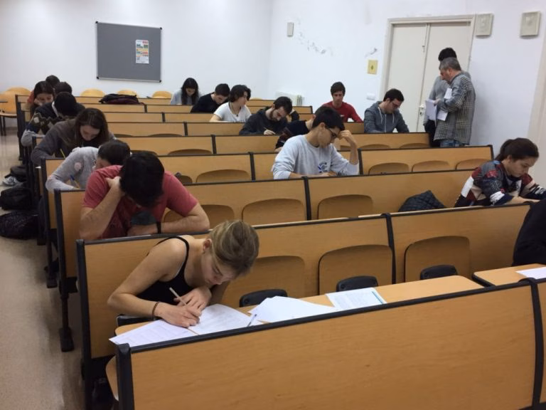 El Cercle d'Economia lleva ante la UIB la creación del grado de I.A. en Can Salort