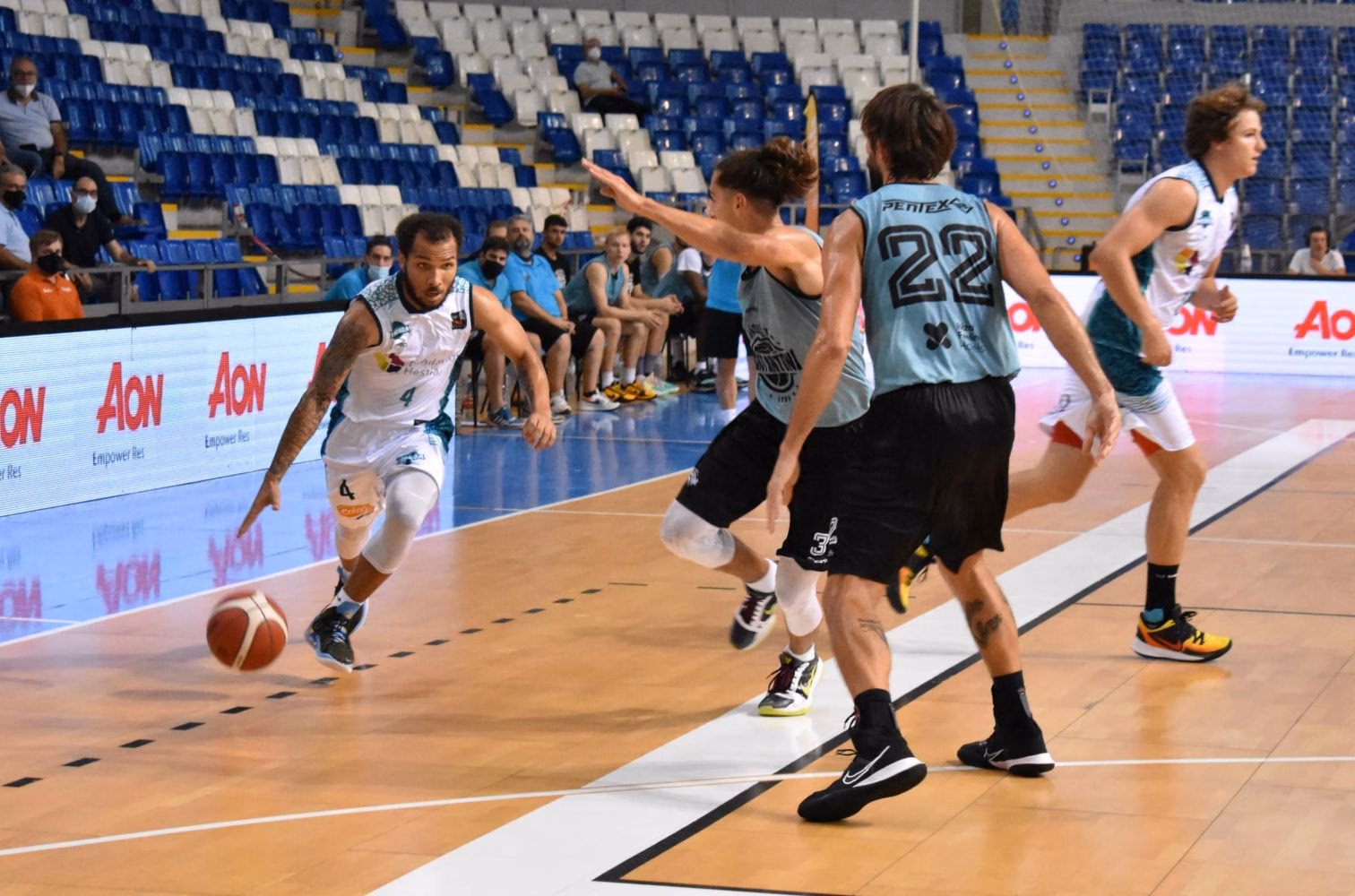 (Vídeo) El Hestia Menorca gana en Palma al ritmo de Marrow
