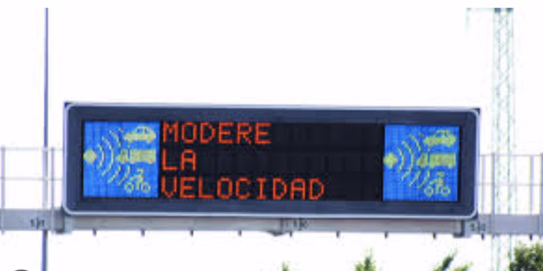 La carretera general tendrá 8 paneles informativos como los de la península