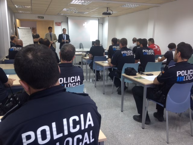 Los Policías tutores de Menorca localizaron 83 alumnos que hacían campana