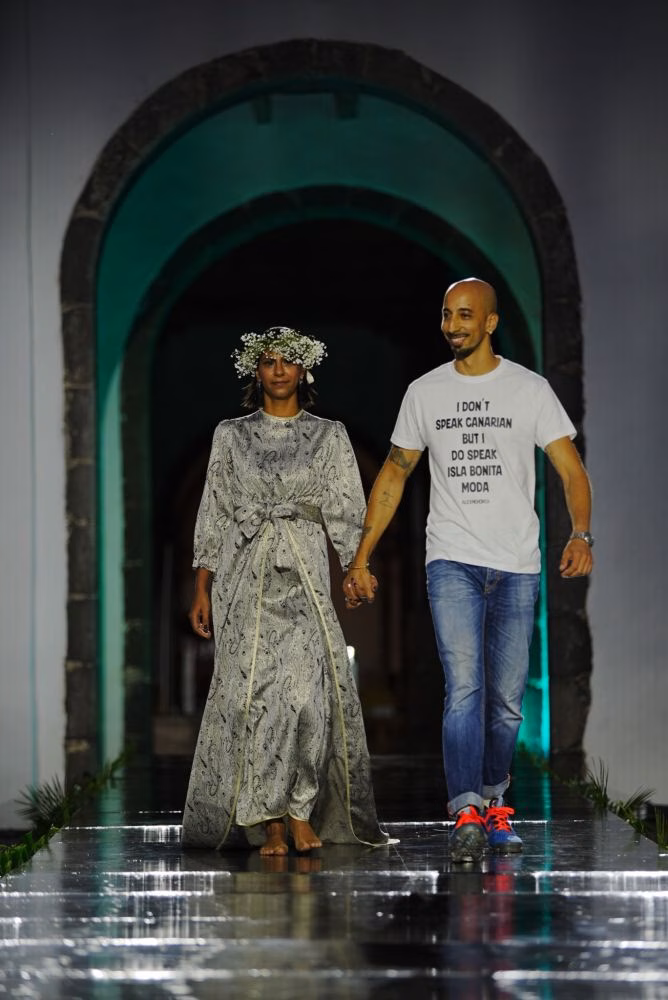 'Raíces, volumen dos' es la nueva colección del diseñador Alex Menorca