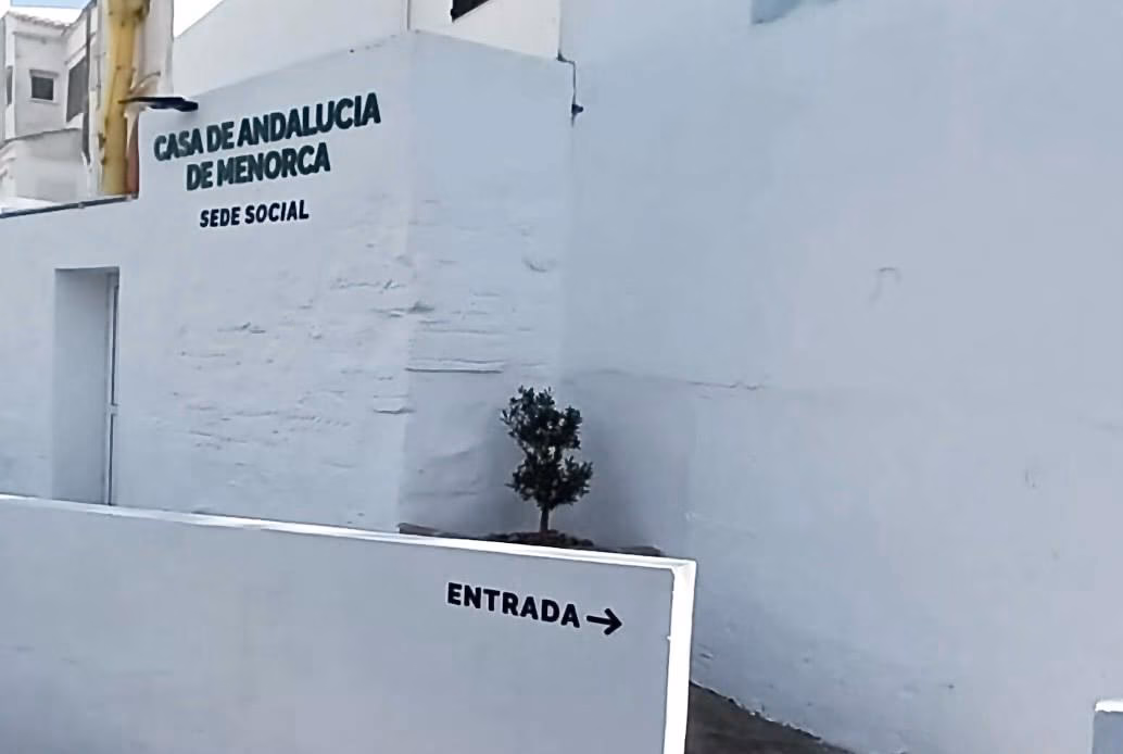 (Fotos) Una renovada Casa de Andalucía