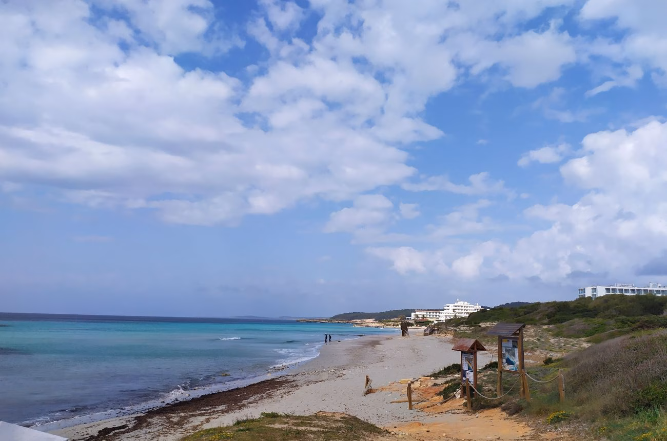 Menorca tendrá este viernes cielos poco nublados y mínimas de hasta 9 grados