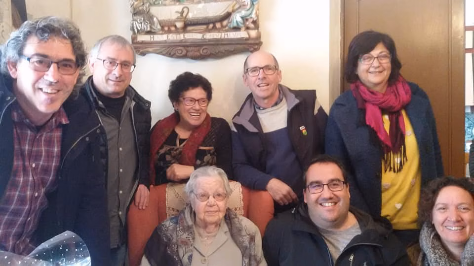 (La foto) 105 velas para Rafaela Pons