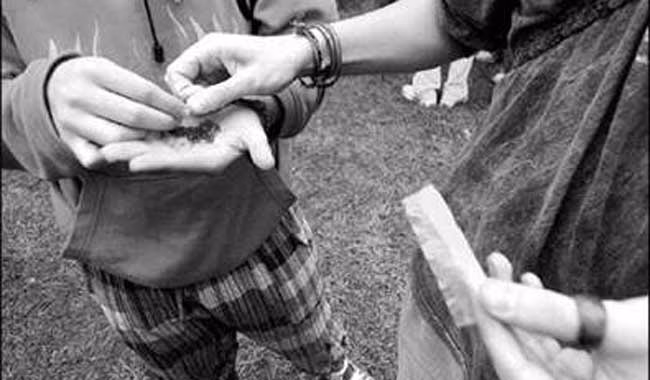 Salud y Consell prorrogan el acuerdo para el tratamiento y prevención de las adicciones en Menorca