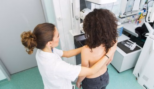 Cerca de 4.000 menorquinas participaron en 2023 en el programa del cáncer de mama