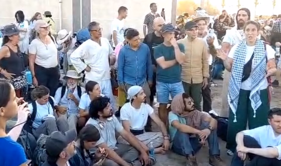 Menorquines en la marcha contra el genocidio hacia Gaza topan con trabas en Egipto