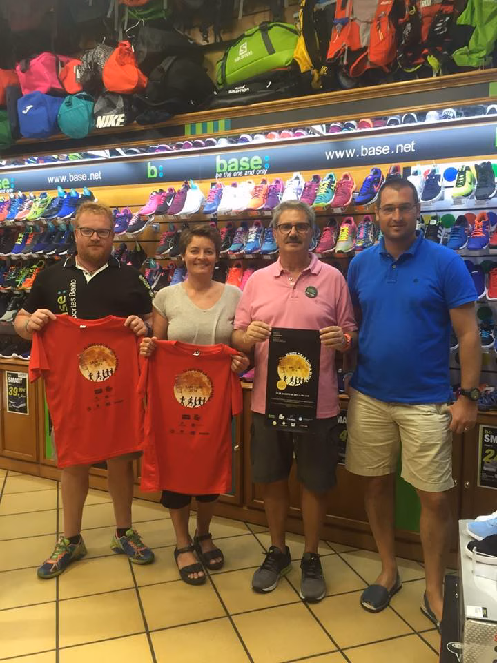 Atletismo, música y barbacoa en la Cursa de la Lluna Plena