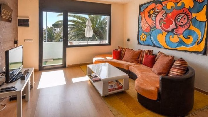 Sumar pide una ley que limite los alquileres de corta duración como en Nueva York