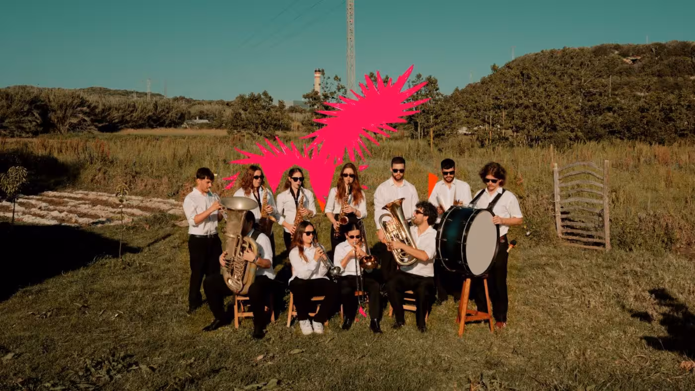 (Vídeo) 'Convindria', la canción que denuncia la masificación turística en Menorca