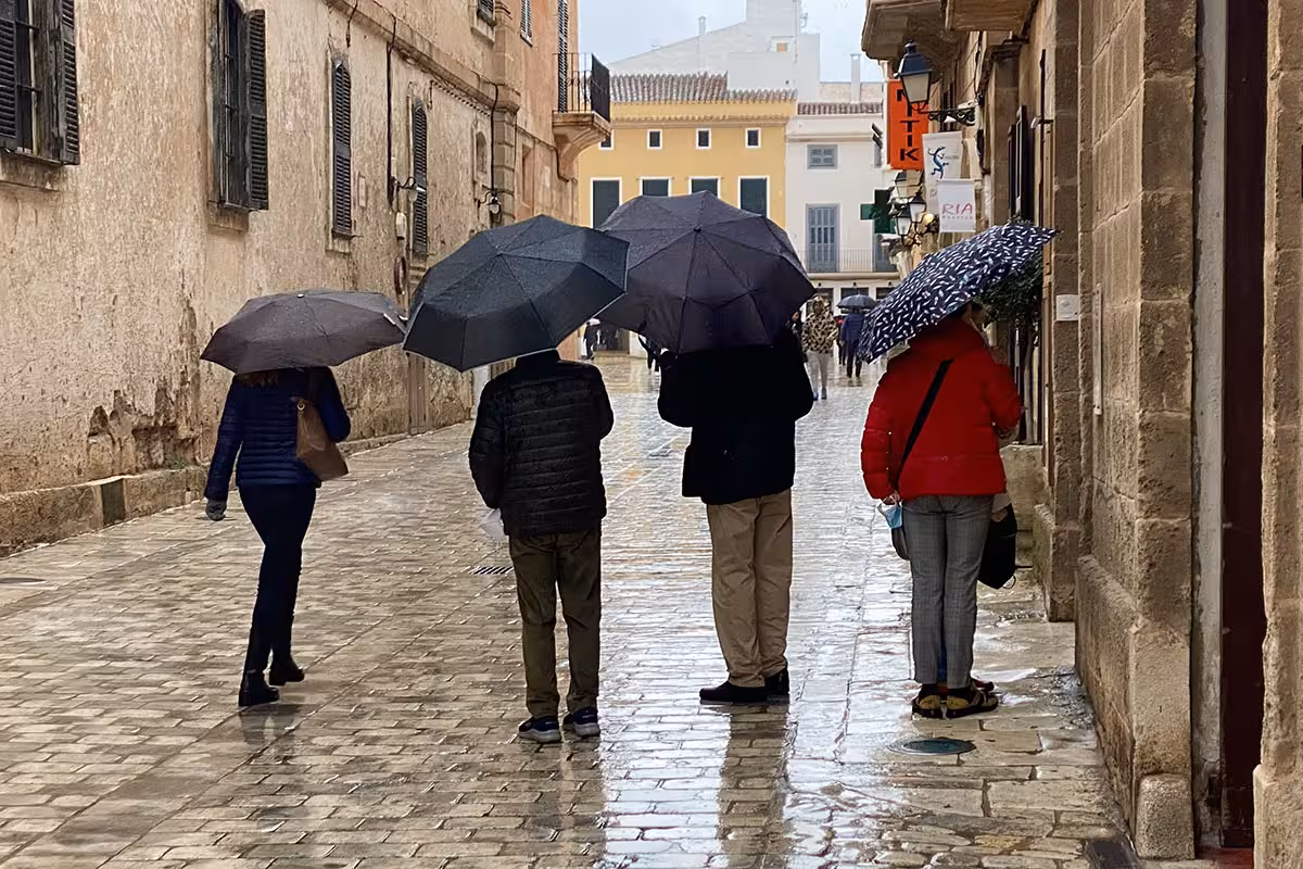 Aviso amarillo en Menorca este lunes por lluvias de hasta 20 mm