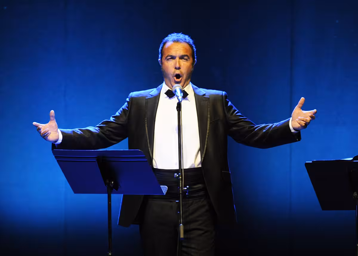 Simón Orfila y la Simfònica de Balears, juntos en el Teatre Principal de Maó