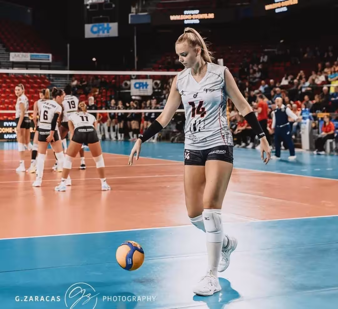 El Avarca de Menorca ficha a la central checa Veronika Jandová