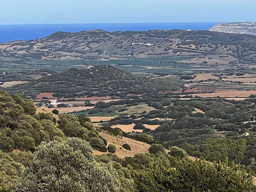 El GOB denuncia la ineficacia de las sanciones contra el alquiler turístico ilegal en Menorca