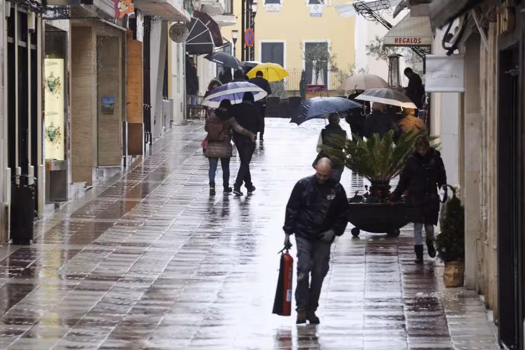 Alerta naranja en Menorca: se esperan lluvias de hasta 50 mm y tormentas severas este fin de semana