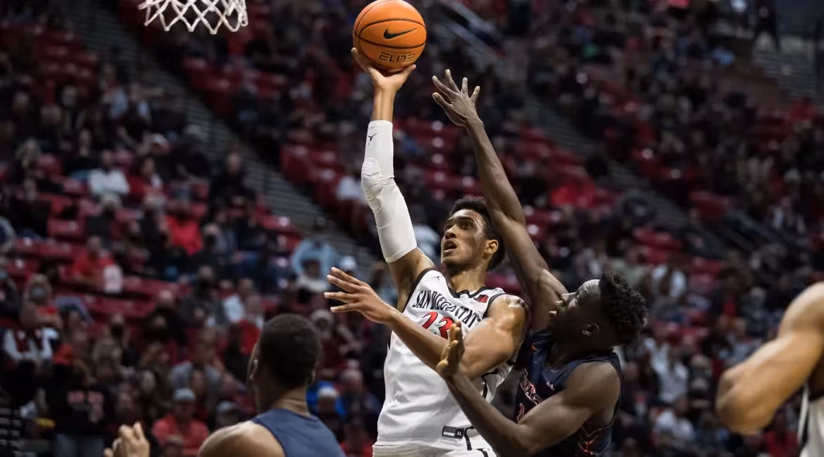 Joshua Tomaic, tercer fichaje del Hestia Menorca 2022-2023