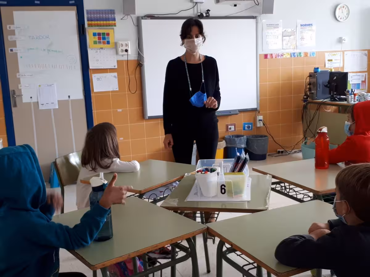 Docentes de Baleares denuncian sobrecarga laboral por el aumento de contagios de Covid